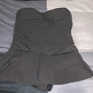 One piece swimming suit